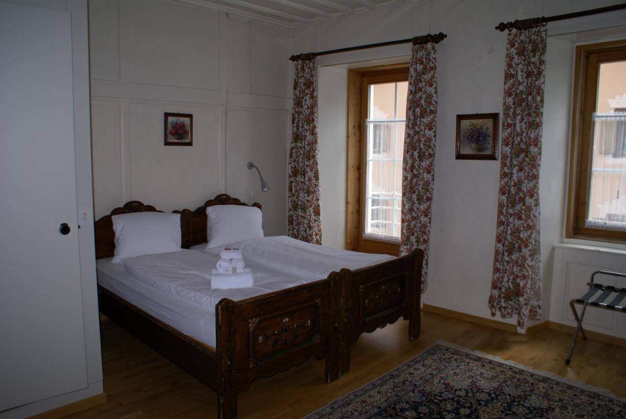 Historisches Hotel Piz Ela Berguen Ngoại thất bức ảnh